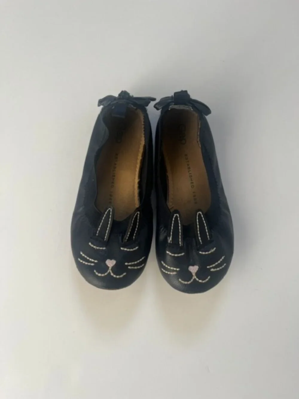 Little Girl's Gap Shoes Size 9